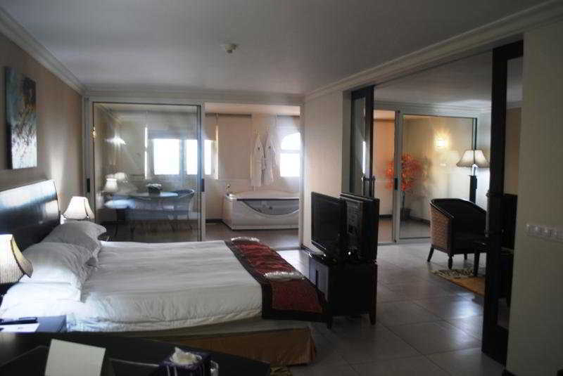 Portaluna Hotel & Resort จูนิเย ภายนอก รูปภาพ